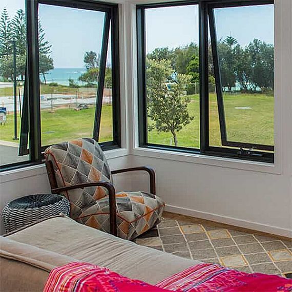 نافذة المظلة الألومنيوم TGT70